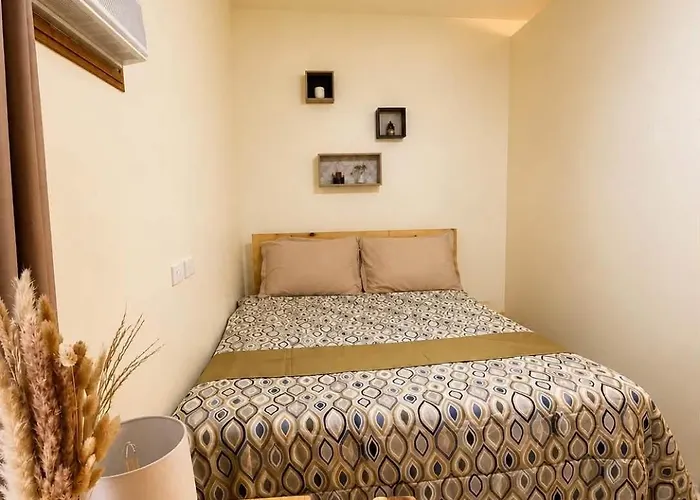 Royal Oceancrest Mactan By 2a Holloway Staycation Aparthotel *