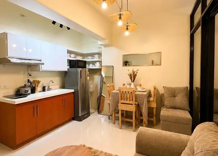 Aparthotel Royal Oceancrest Mactan By 2a Holloway Staycation *