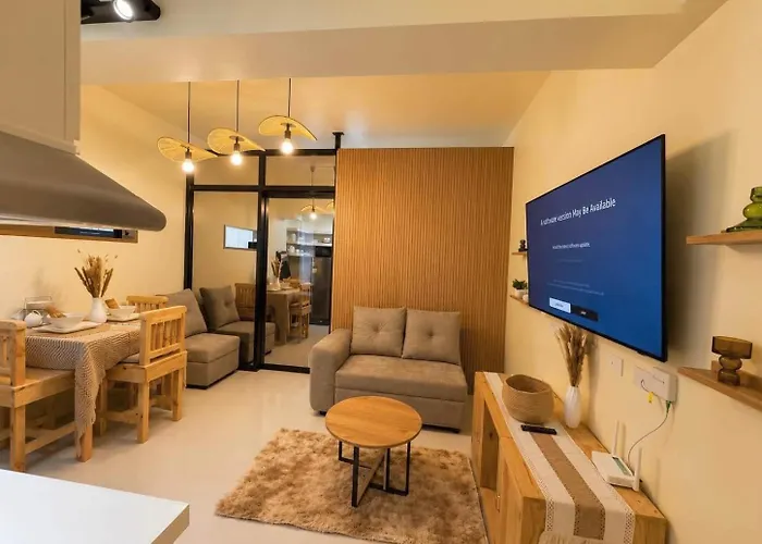 Royal Oceancrest Mactan By 2a Holloway Staycation Aparthotel