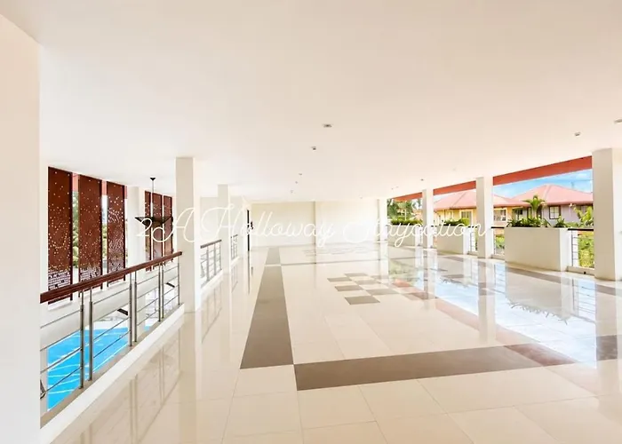Aparthotel Royal Oceancrest Mactan By 2a Holloway Staycation Cebu